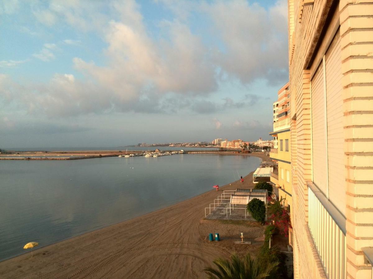 Apartment Travesia De Santomera Torrevieja Exterior foto